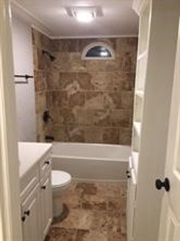 120 Overland Court, Azle, TX 76020