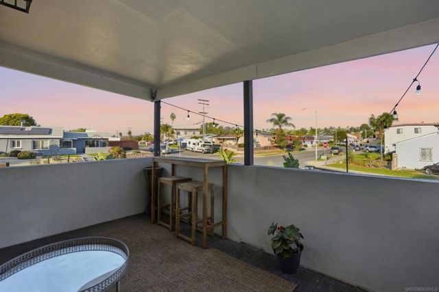 5533 Roswell St, San Diego, CA 92114