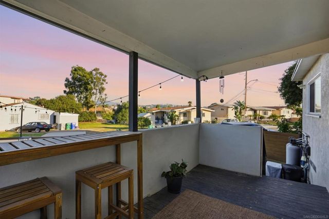 5533 Roswell St, San Diego, CA 92114