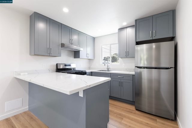 1377 Monterey St, Richmond, CA 94804