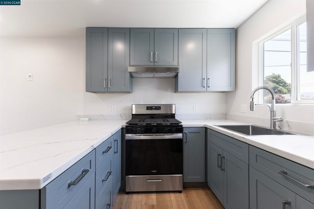 1377 Monterey St, Richmond, CA 94804