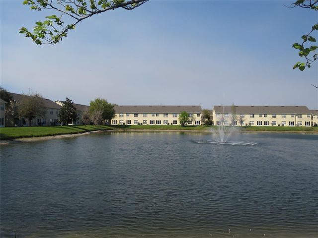 2806 CLUB CORTILE CIRCLE B, Kissimmee, FL 34746