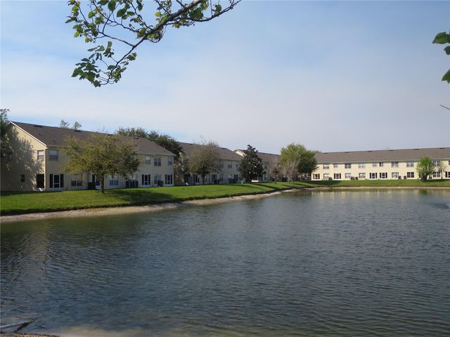 2806 CLUB CORTILE CIRCLE B, Kissimmee, FL 34746