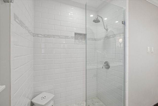 204 Vanshire Road E, Lakeside, TX 76108