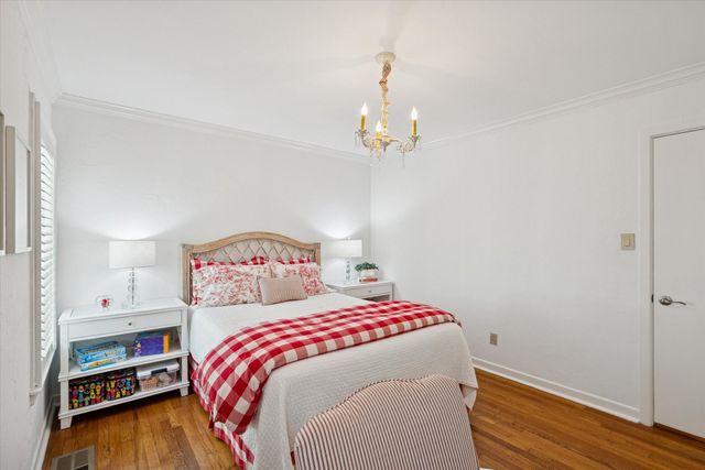 204 Vanshire Road E, Lakeside, TX 76108