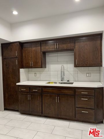 1416 W 46th Street, Los Angeles, CA 90062