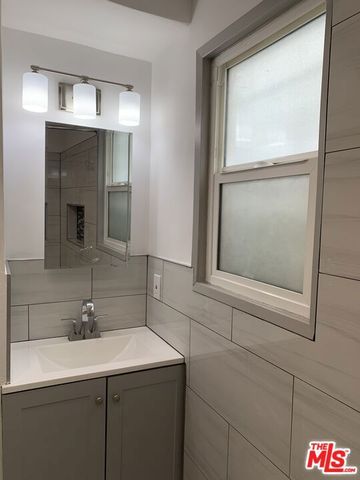 1416 W 46th Street, Los Angeles, CA 90062