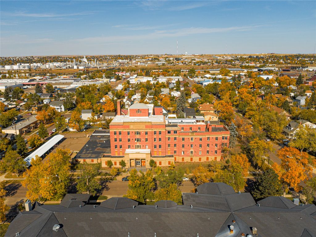 1109 6th Avenue N, Great Falls, MT 59401 photo 2