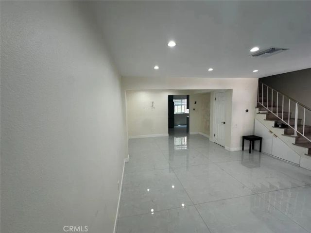 7432 Hazeltine 7, Van Nuys, CA 91405