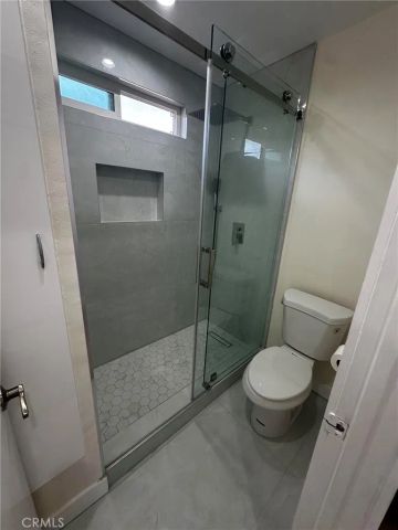 7432 Hazeltine 7, Van Nuys, CA 91405