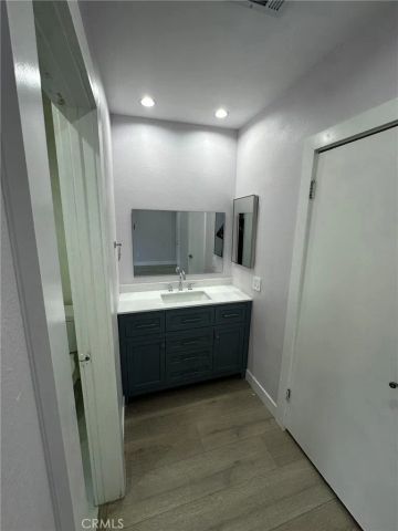7432 Hazeltine 7, Van Nuys, CA 91405