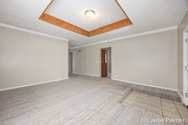 231 E Lincoln Avenue, Ionia, MI 48846