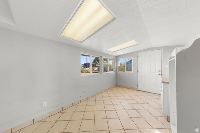 711 E SCENIC DR, Washington, UT 84780