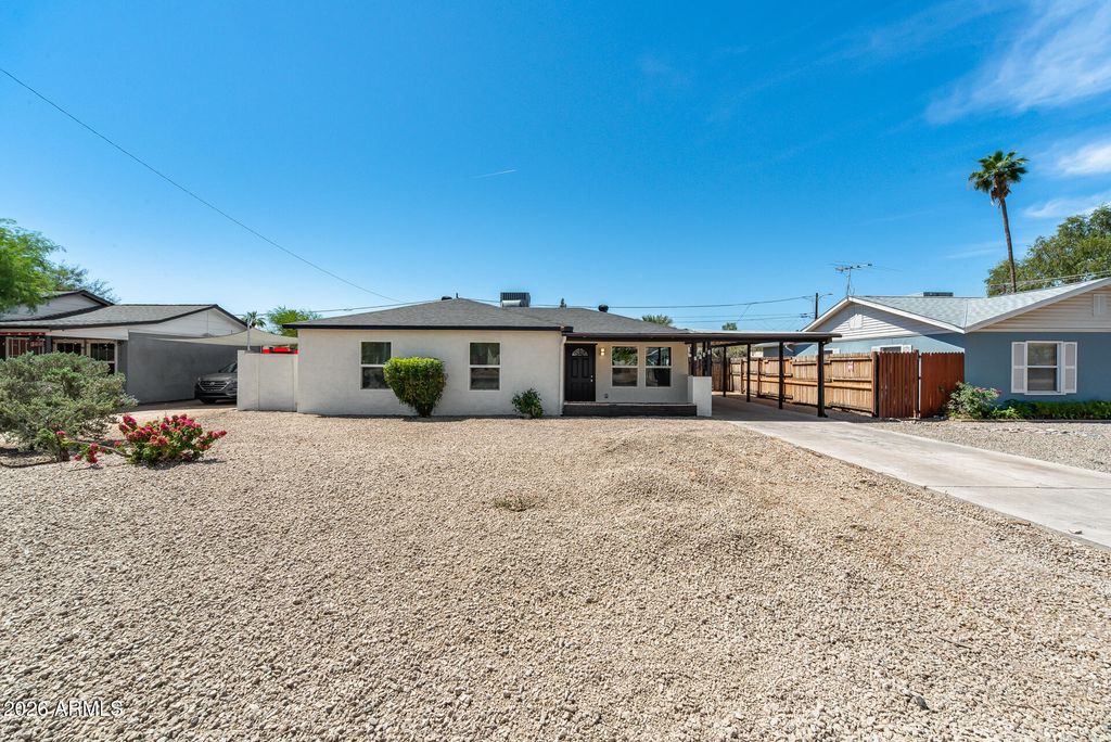 Image 1 of property listing at 1005 E MARIPOSA Street, Phoenix, AZ 85014
