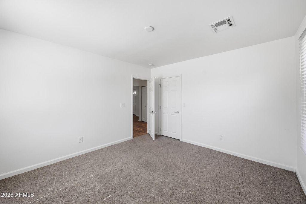 Image 23 of property listing at 1005 E MARIPOSA Street, Phoenix, AZ 85014