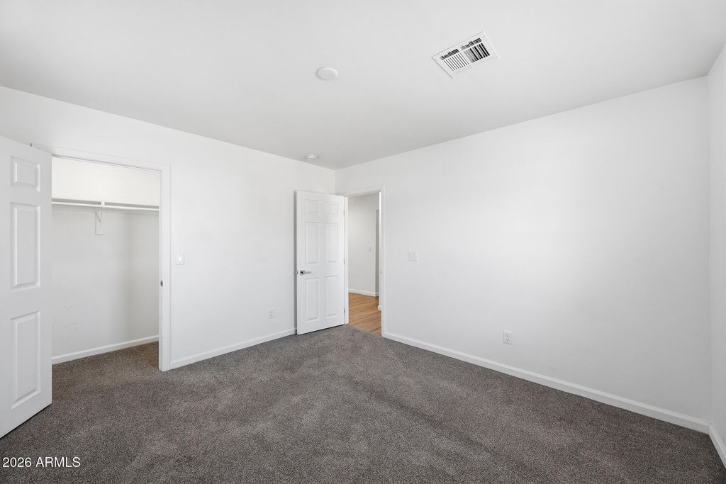 Image 25 of property listing at 1005 E MARIPOSA Street, Phoenix, AZ 85014