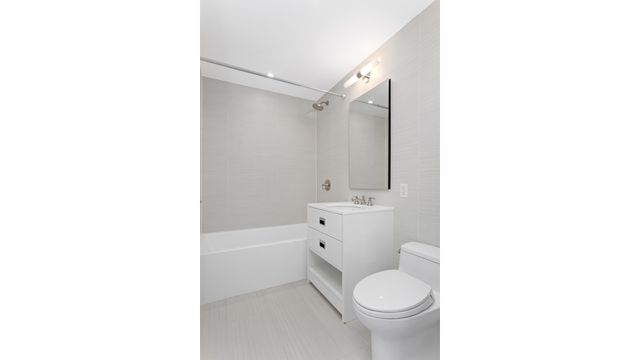 305 E 85th St Apt 6C, New York City, NY 10028