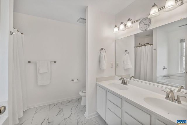 1365 AMBER RIDGE RD, Charlottesville, VA 22901