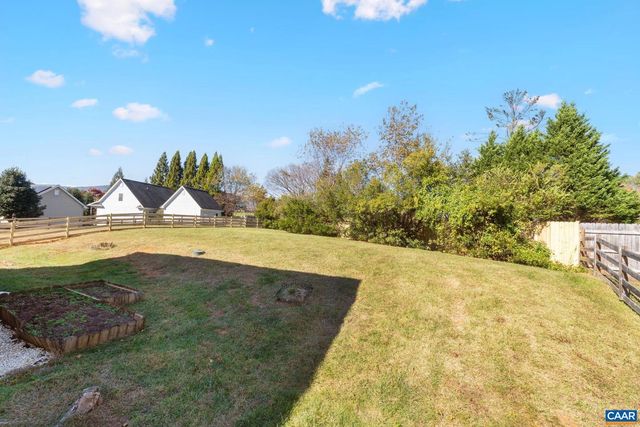 1365 AMBER RIDGE RD, Charlottesville, VA 22901