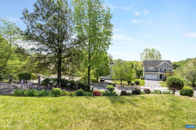 1365 AMBER RIDGE RD, Charlottesville, VA 22901