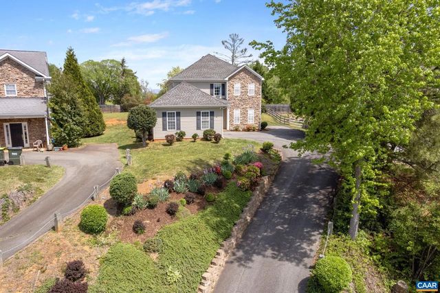 1365 AMBER RIDGE RD, Charlottesville, VA 22901