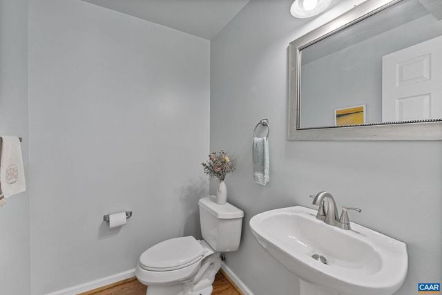 1365 AMBER RIDGE RD, Charlottesville, VA 22901