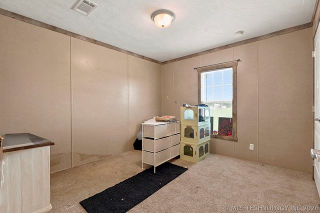 17762 Harreld Road, Beggs, OK 74421