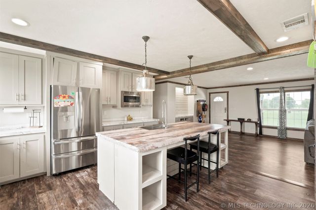 17762 Harreld Road, Beggs, OK 74421