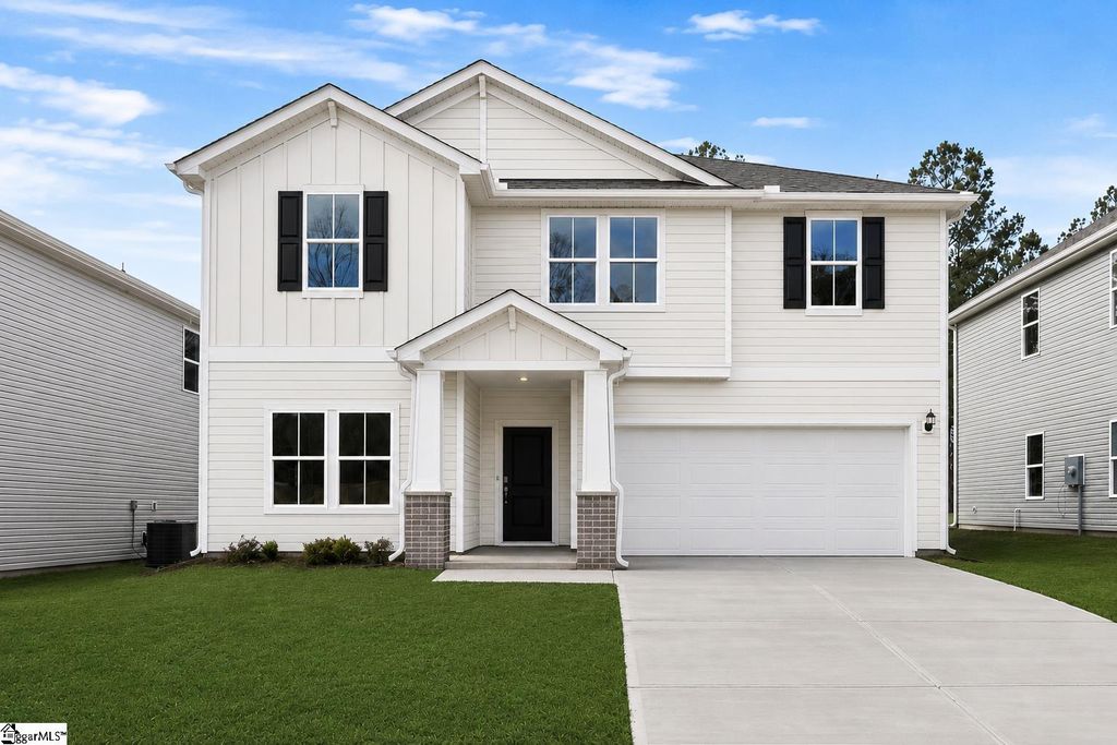 13 Torwood Street, Fountain Inn, SC 29644