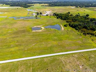 8 Wild Rose Road, Indianola, OK 74442