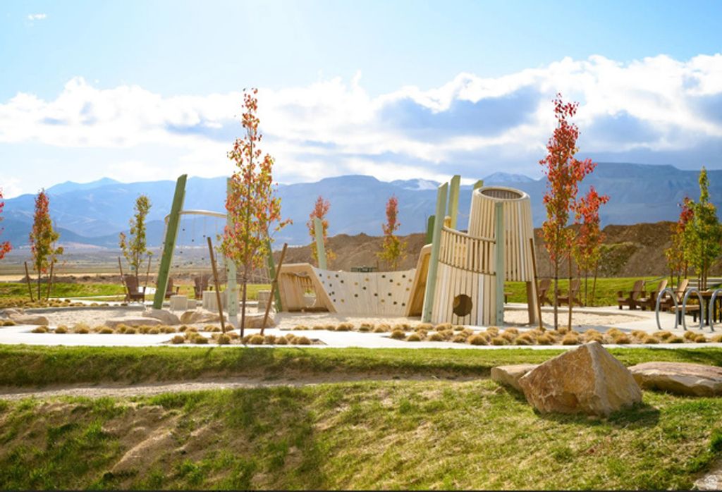 Image 24 of property listing at 6891 W SOUTH JORDAN PKWY #329, South Jordan, UT 84009