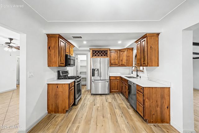3043 E CYPRESS Street, Phoenix, AZ 85008
