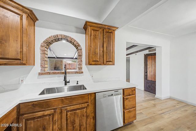 3043 E CYPRESS Street, Phoenix, AZ 85008