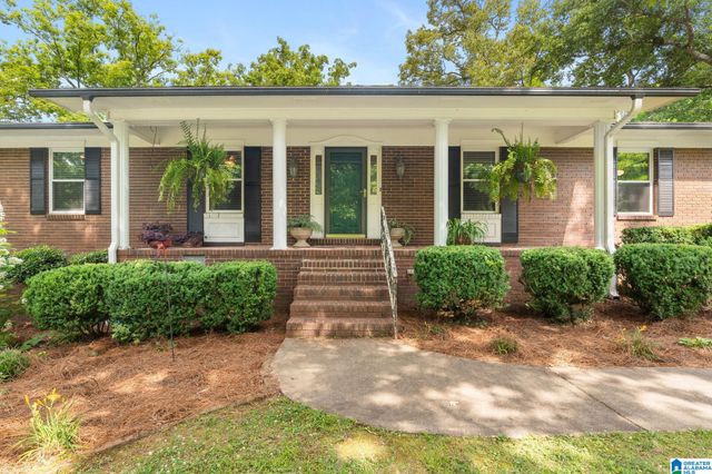 10 SEDDON POINT, Pell City, AL 35128