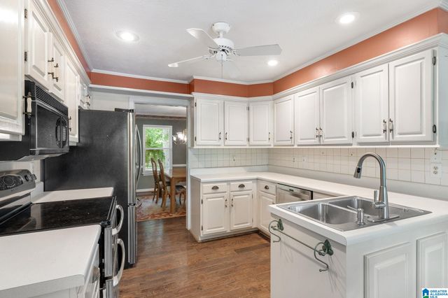 10 SEDDON POINT, Pell City, AL 35128