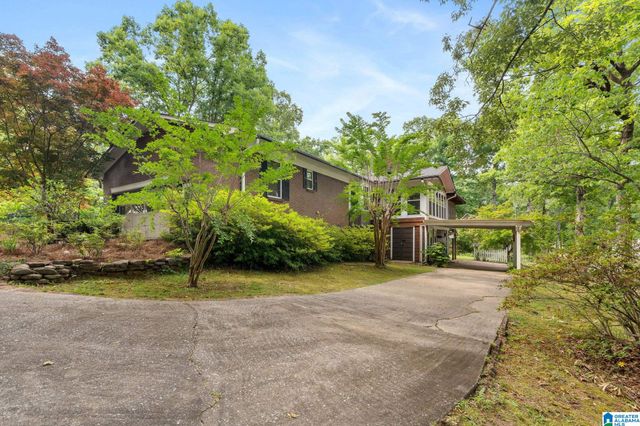 10 SEDDON POINT, Pell City, AL 35128