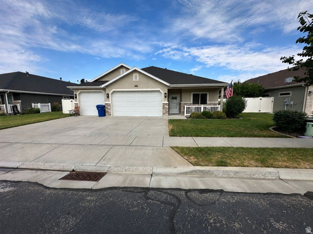 1909 N 690 W, West Bountiful, UT 84087 — exterior