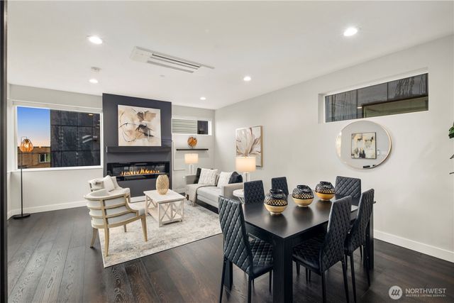 4018 Beach Drive SW, Seattle, WA 98116