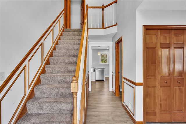 9007 Hampshire Ct, Mccandless, PA 15237