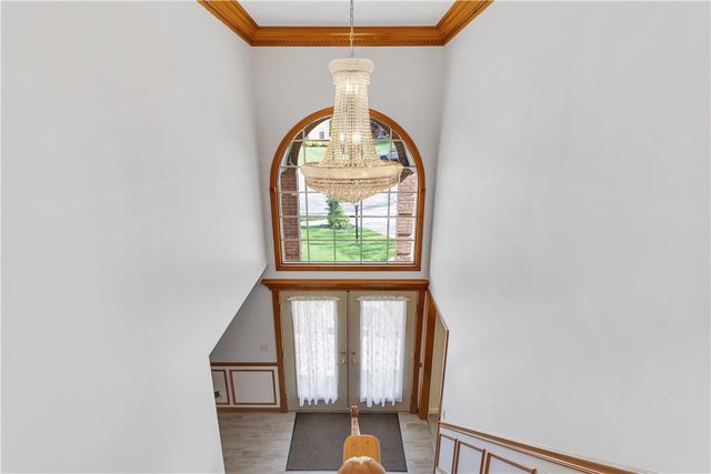 9007 Hampshire Ct, Mccandless, PA 15237