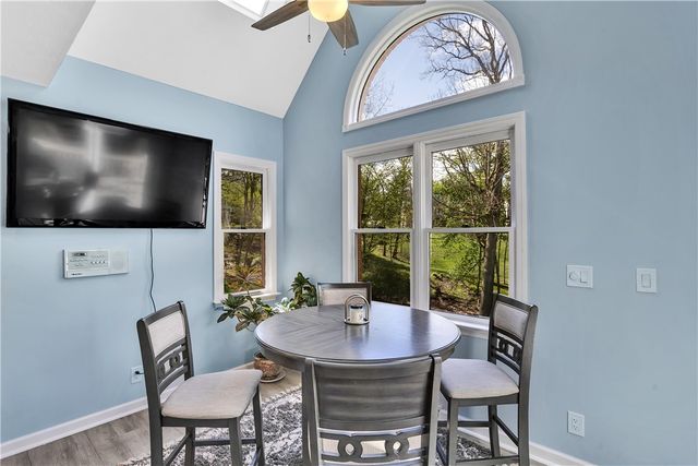 9007 Hampshire Ct, Mccandless, PA 15237