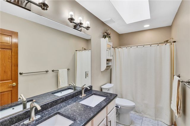 9007 Hampshire Ct, Mccandless, PA 15237