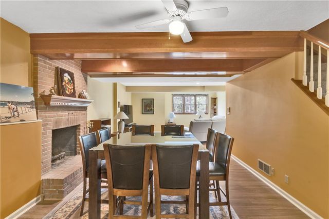 9007 Hampshire Ct, Mccandless, PA 15237