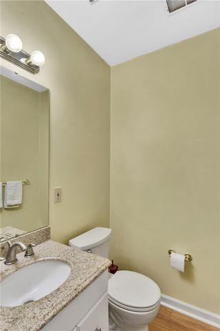 9007 Hampshire Ct, Mccandless, PA 15237