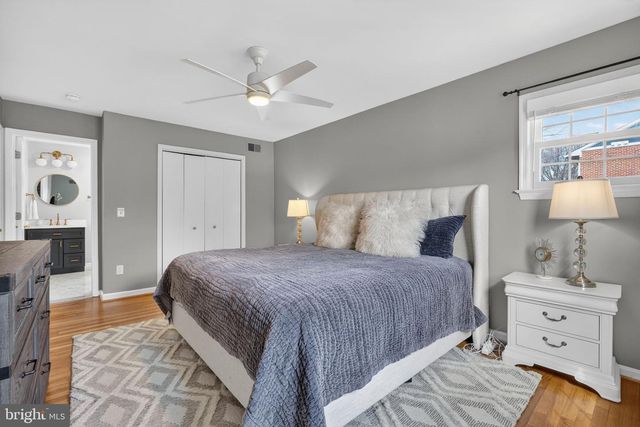 8620 FORT HUNT RD, Alexandria, VA 22308