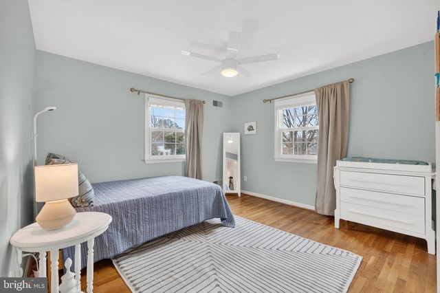 8620 FORT HUNT RD, Alexandria, VA 22308