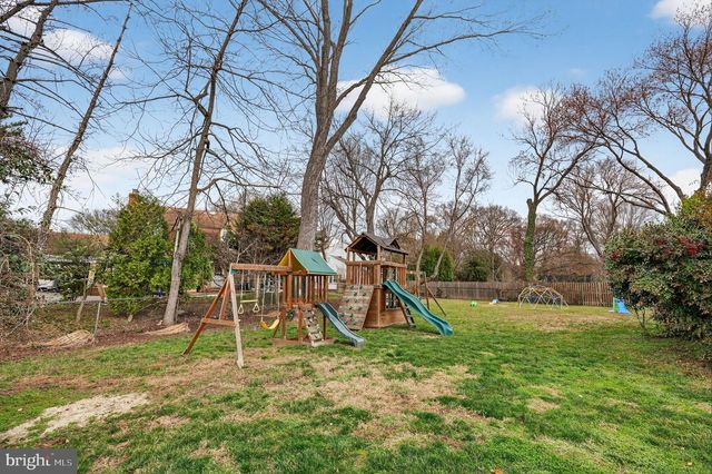 8620 FORT HUNT RD, Alexandria, VA 22308