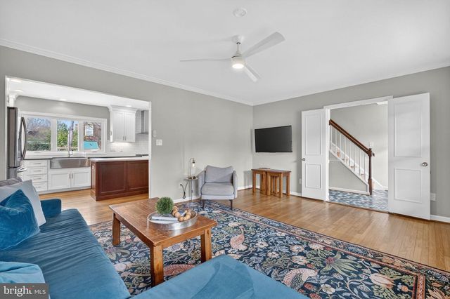 8620 FORT HUNT RD, Alexandria, VA 22308