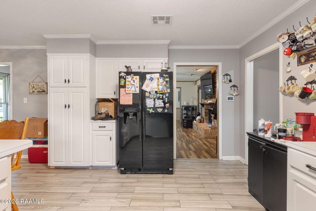 100 Sheridan Drive, Lafayette, LA 70506