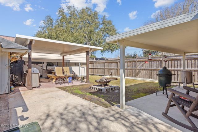 100 Sheridan Drive, Lafayette, LA 70506